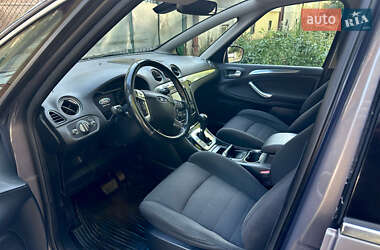 Минивэн Ford S-Max 2012 в 