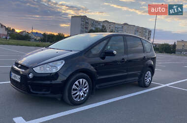 Минивэн Ford S-Max 2007 в 