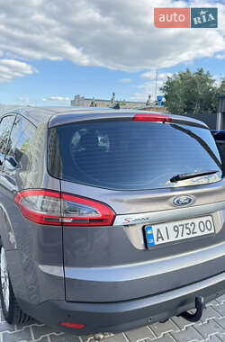 Минивэн Ford S-Max 2012 в 