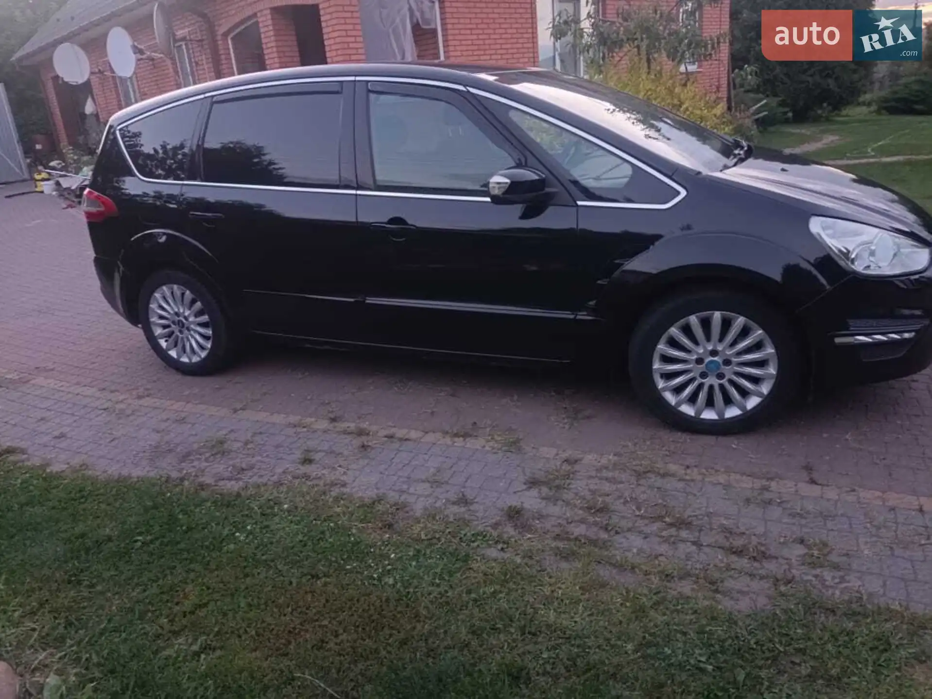 2011 Ford S-MAX - мініатюра 4