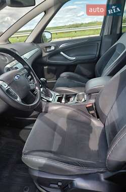 Минивэн Ford S-Max 2010 в 