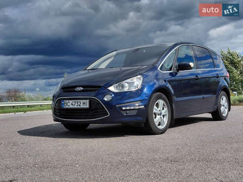 Минивэн Ford S-Max 2010 в Щирце
