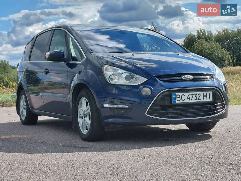 Минивэн Ford S-Max 2010 в Щирце