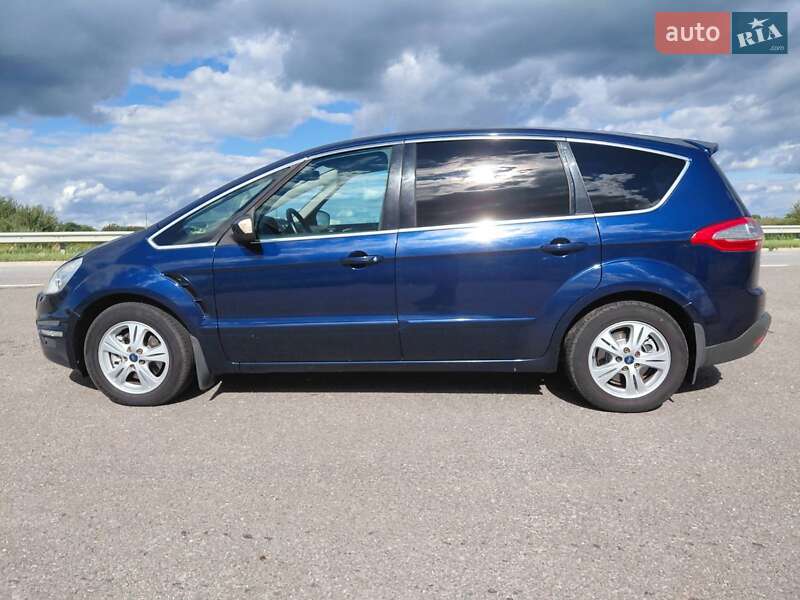 Ford S-Max 2010