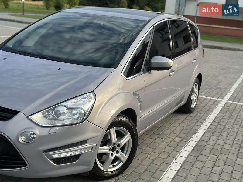 Ford S-Max 2014