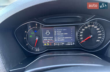 Мінівен Ford S-Max 2013 в 