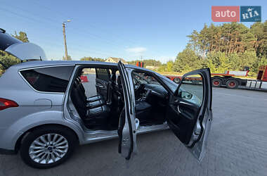 Мінівен Ford S-Max 2013 в 