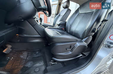 Мінівен Ford S-Max 2013 в 