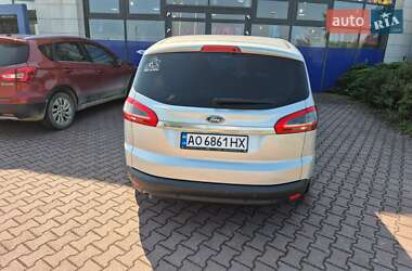 Минивэн Ford S-Max 2011 в 