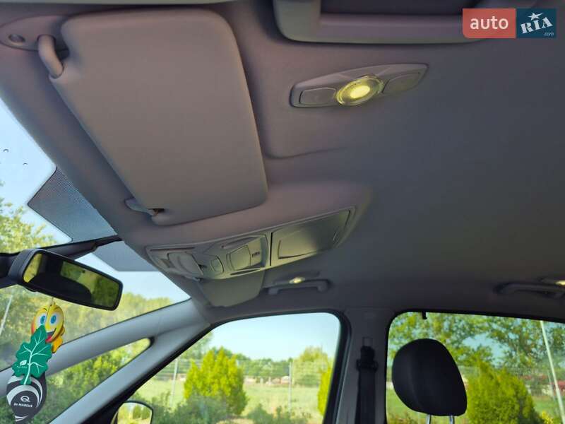 Минивэн Ford S-Max 2011 в Виноградове