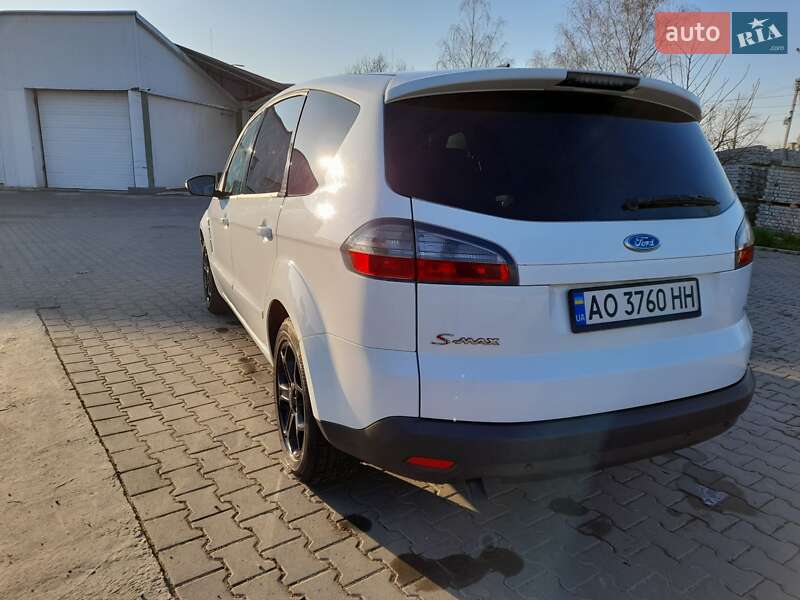 Минивэн Ford S-Max 2008 в Берегово фото 5 Минивэн Ford S-Max 2008 в Берегово