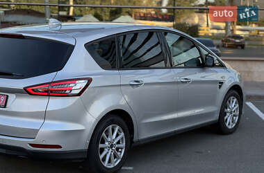 Мінівен Ford S-Max 2020 в 