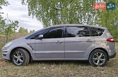 Мінівен Ford S-Max 2012 в 