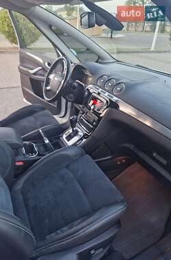 Мінівен Ford S-Max 2014 в 