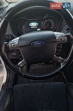 Мінівен Ford S-Max 2014 в 