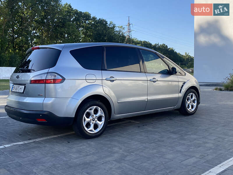 Мінівен Ford S-Max 2008 в Луцьку