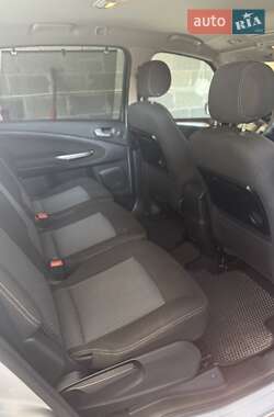 Минивэн Ford S-Max 2014 в 