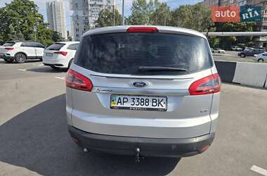 Минивэн Ford S-Max 2010 в 
