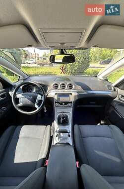 Минивэн Ford S-Max 2009 в 