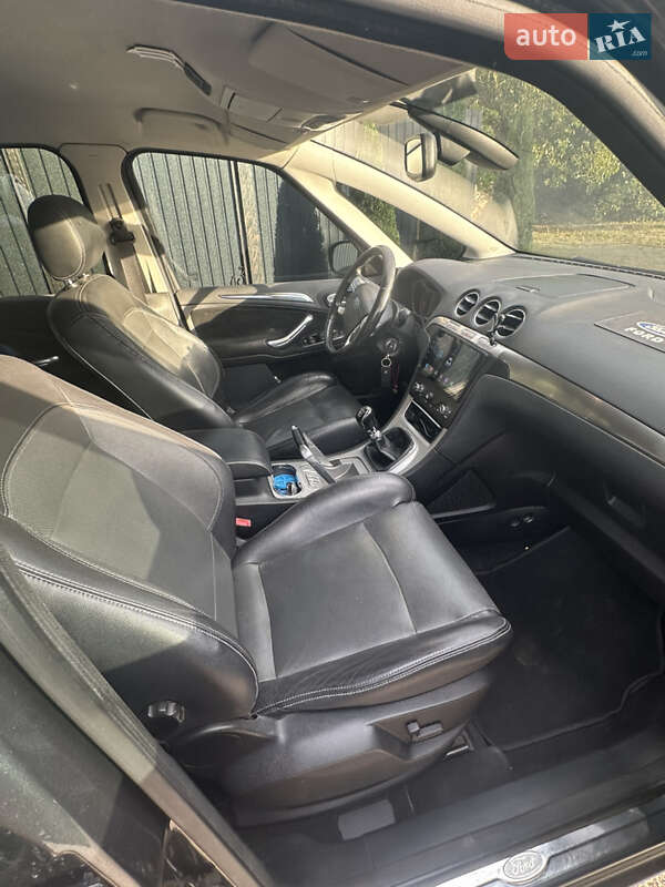 Минивэн Ford S-Max 2008 в Мене