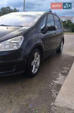 Минивэн Ford S-Max 2009 в 