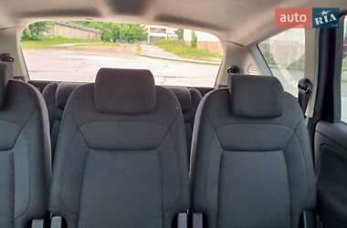 Минивэн Ford S-Max 2009 в 