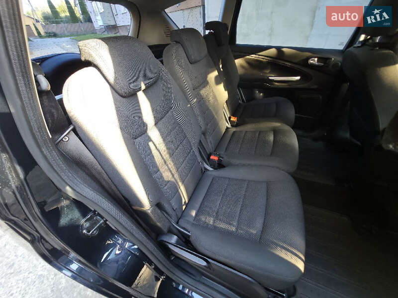 Минивэн Ford S-Max 2010 в Шепетовке