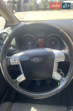 Мінівен Ford S-Max 2007 в 