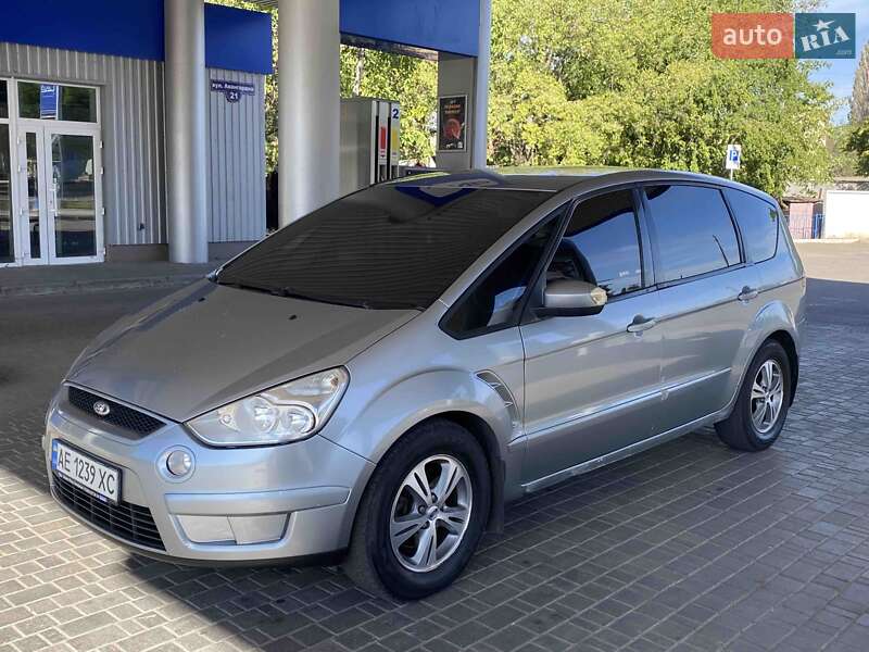 Ford S-Max 2008