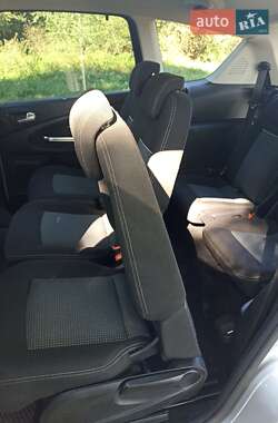 Мінівен Ford S-Max 2013 в 