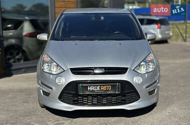 Мінівен Ford S-Max 2014 в 