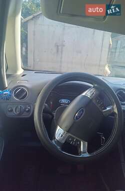 Мінівен Ford S-Max 2014 в 