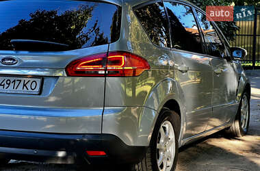 Минивэн Ford S-Max 2013 в 
