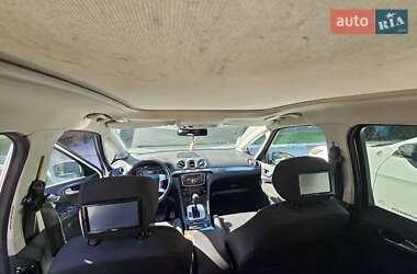 Минивэн Ford S-Max 2012 в 