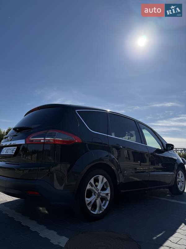 Мінівен Ford S-Max 2013 в Ірпені