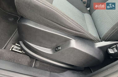 Мінівен Ford S-Max 2013 в 
