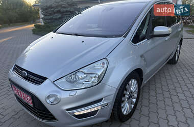 Мінівен Ford S-Max 2013 в 