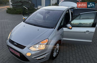 Мінівен Ford S-Max 2013 в 