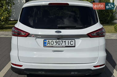 Минивэн Ford S-Max 2018 в 