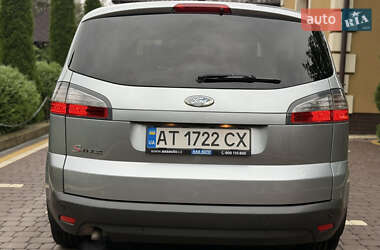 Минивэн Ford S-Max 2007 в 