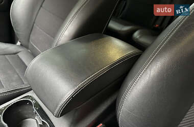 Минивэн Ford S-Max 2013 в 