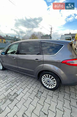 Минивэн Ford S-Max 2011 в 