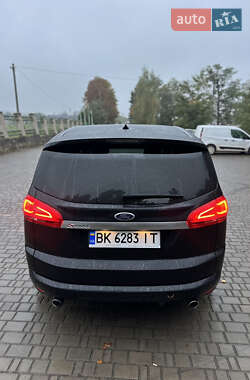 Минивэн Ford S-Max 2014 в 