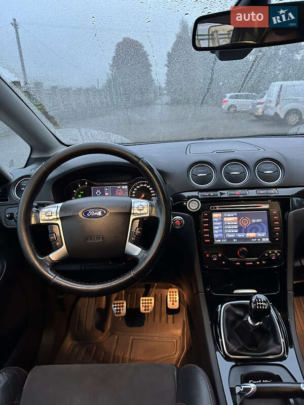 Мінівен Ford S-Max 2014 в Володимирці