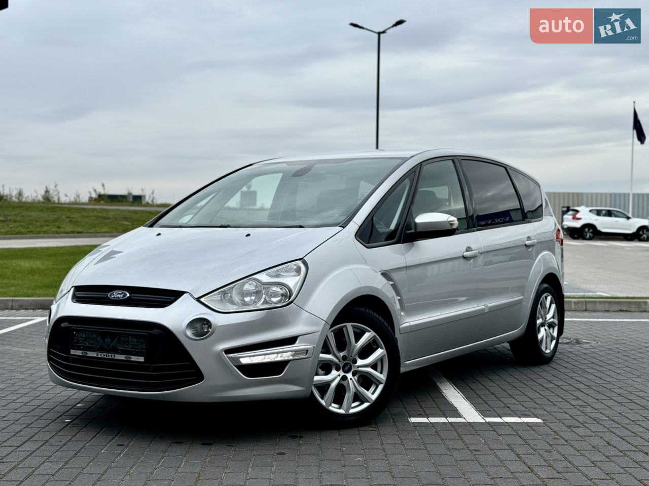2013 Ford S-MAX - мініатюра 146