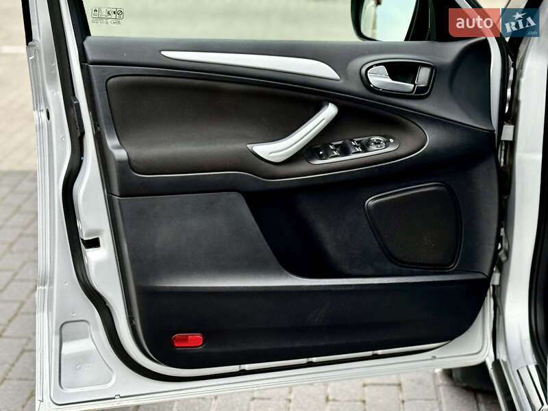 Мінівен Ford S-Max 2014 в Львові