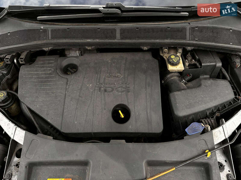 Минивэн Ford S-Max 2007 в Николаеве