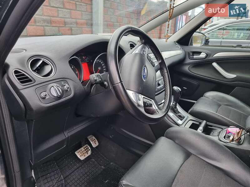 Минивэн Ford S-Max 2012 в Ровно фото 34 Минивэн Ford S-Max 2012 в Ровно