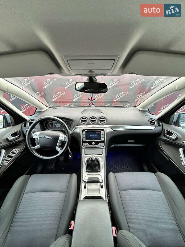 Мінівен Ford S-Max 2009 в Сумах