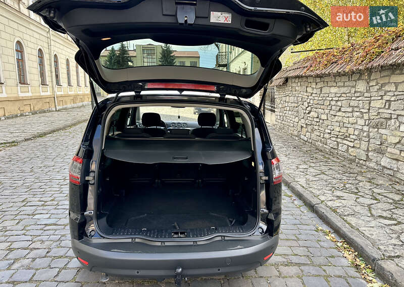 Минивэн Ford S-Max 2014 в Каменец-Подольском